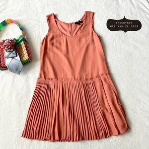 Banana Republic Peach Drop Waist shift dress pleated dress